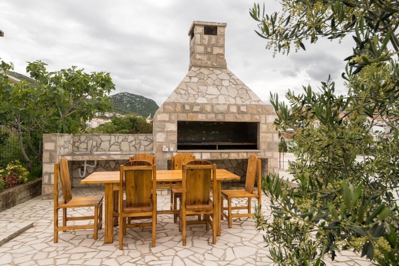 Apartments Capeta Neum Exterior foto